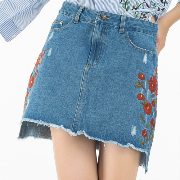 Zara Dresses & Skirts - Zara Red Floral Embroidered Raw Hem Denim Skirt